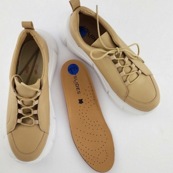 J/SLIDES NYC Women's Knockout Tan White Sneakers Leather Chunky Platform Sz 7.5M - Picture 13 of 13